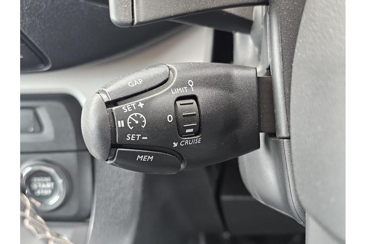 2023 Peugeot Expert Pro K0 SWB