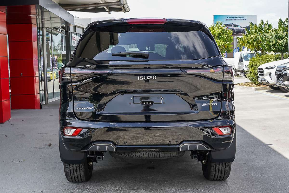 2025 Isuzu MU-X LS-T