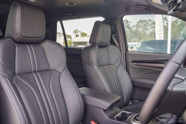 2025 Isuzu MU-X LS-T