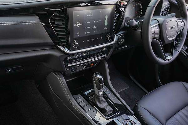 2025 Isuzu MU-X LS-T