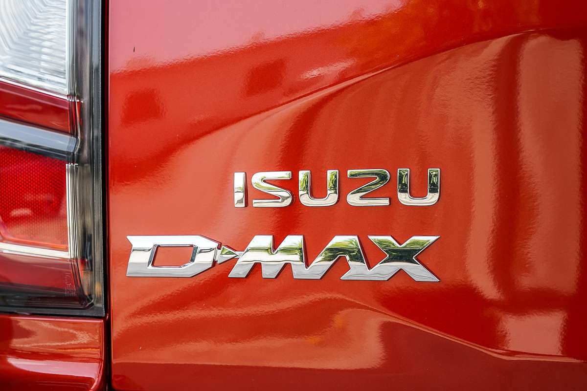 2025 Isuzu D-MAX X-TERRAIN 4X4