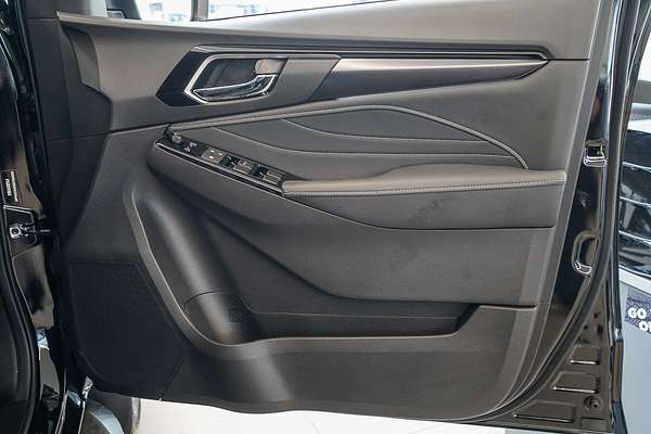 2025 Isuzu MU-X LS-T