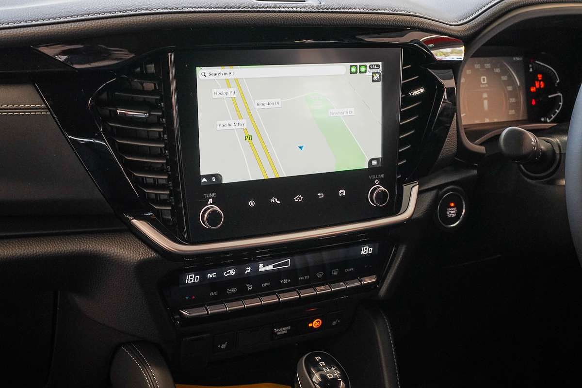 2025 Isuzu MU-X LS-T