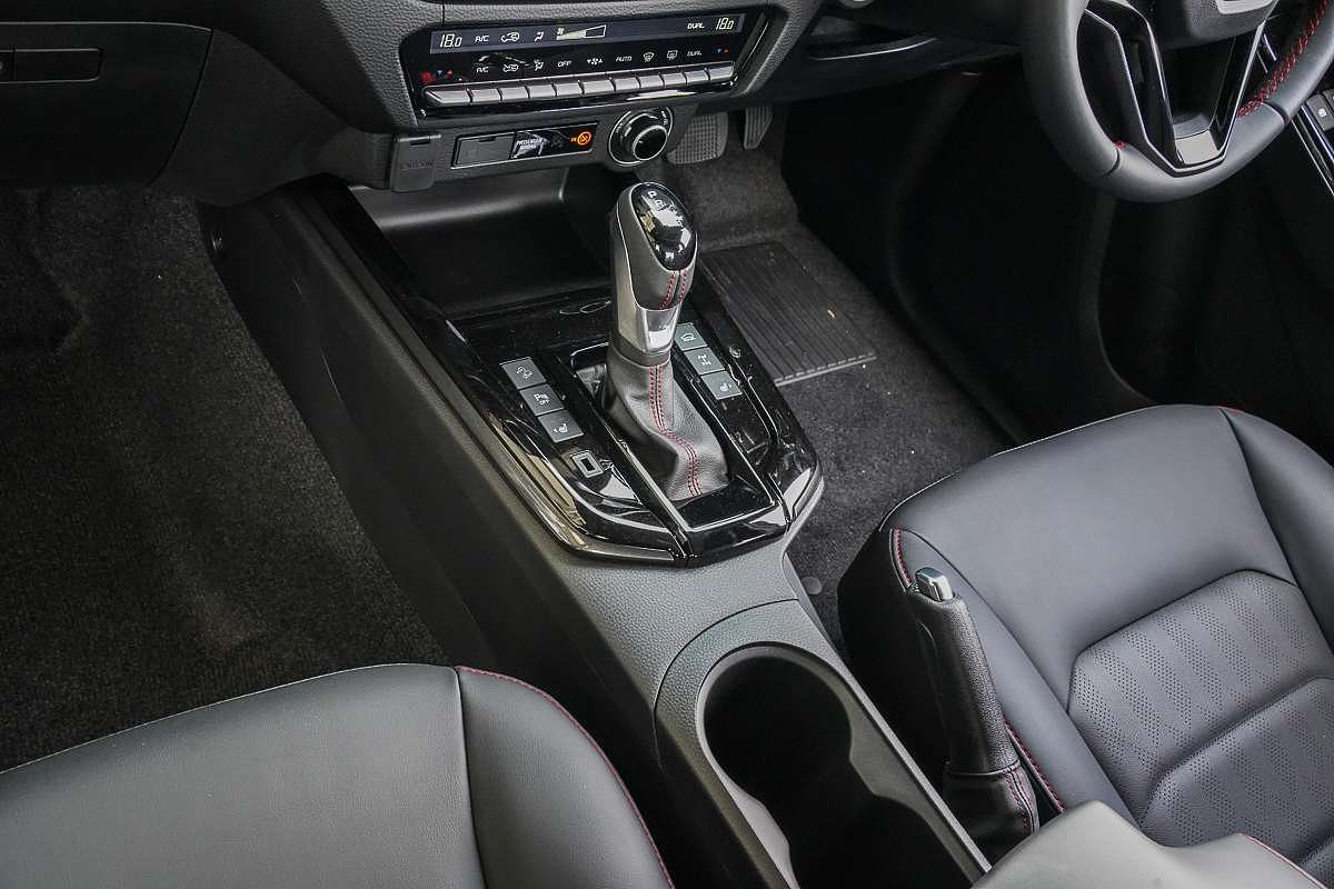 2025 Isuzu D-MAX X-TERRAIN 4X4