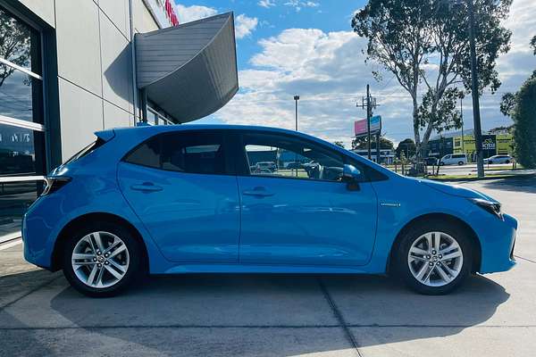 2022 Toyota Corolla Ascent Sport Hybrid ZWE211R