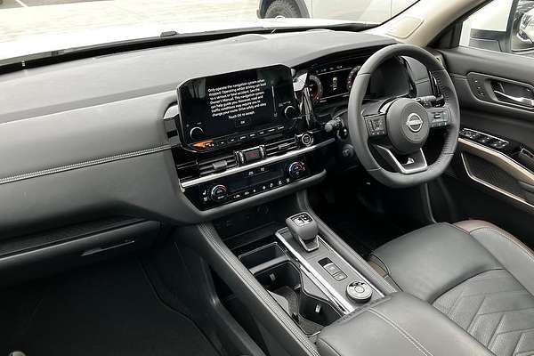 2024 Nissan Pathfinder Ti-L R53