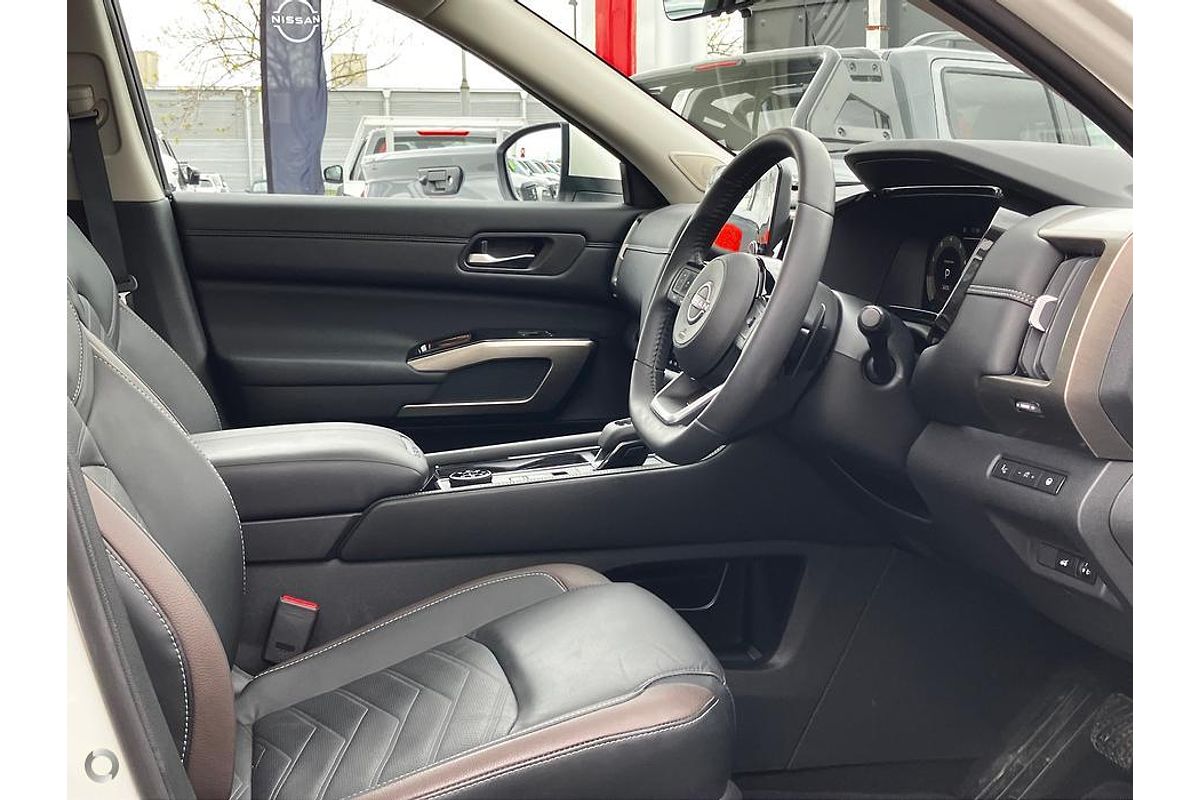 2024 Nissan Pathfinder Ti-L R53