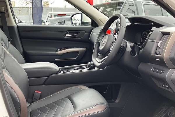 2024 Nissan Pathfinder Ti-L R53