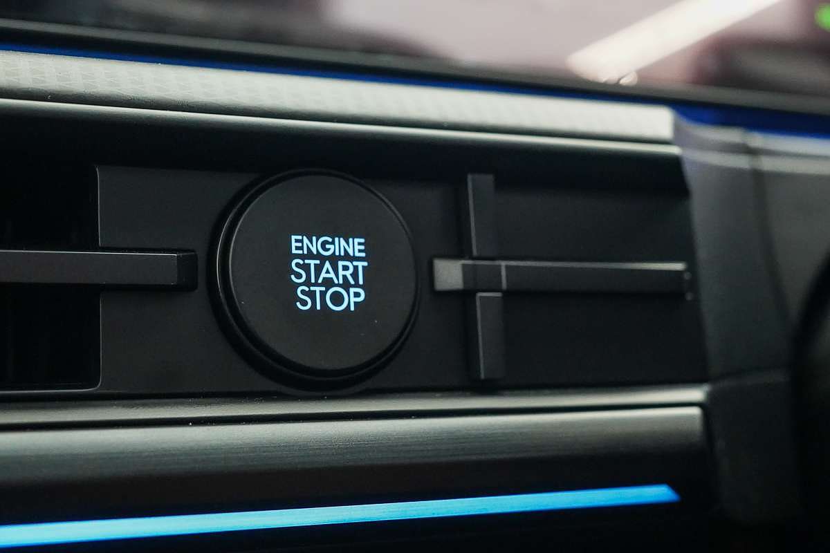 2025 Hyundai Santa Fe Hybrid Calligraphy MX5.V1