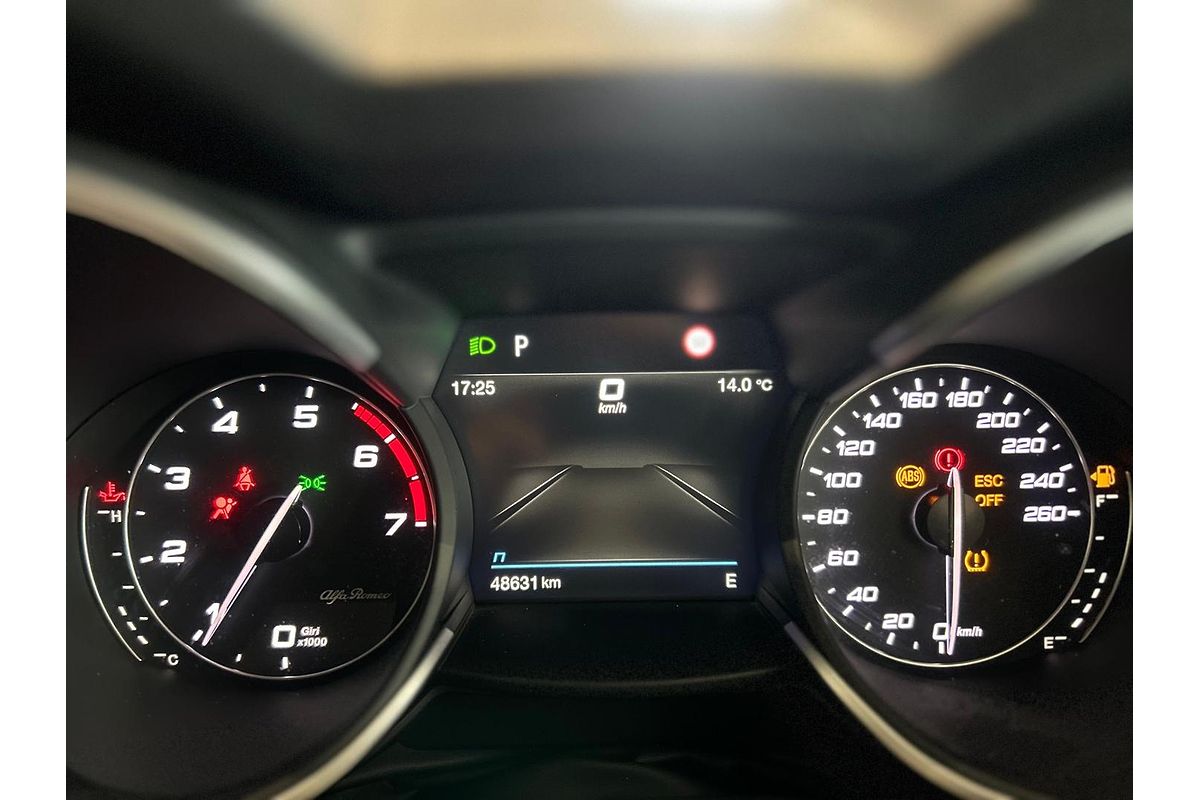 2021 Alfa Romeo Stelvio Sport Series 2