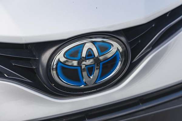 2023 Toyota Camry Ascent AXVH70R