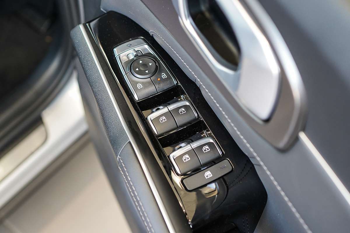 2025 Kia Sorento Sport+ MQ4 PE