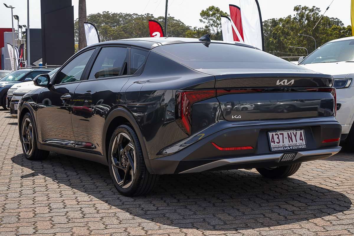 2024 Kia K4 Sport+ CL4m