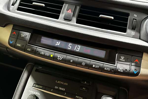 2018 Lexus CT CT200h Luxury ZWA10R