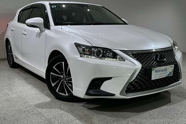 2018 Lexus CT CT200h Luxury ZWA10R