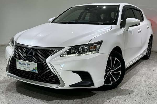 2018 Lexus CT CT200h Luxury ZWA10R