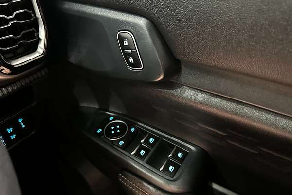 2024 Ford Ranger XLT  4X4 2.0L