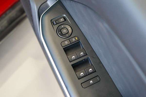 2025 Kia K4 GT-Line CL4m