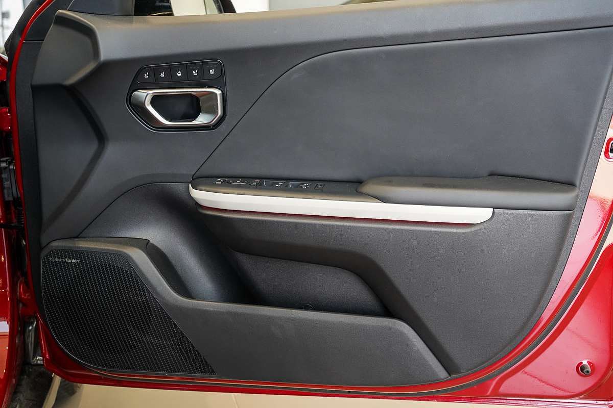 2025 Kia K4 GT-Line CL4m