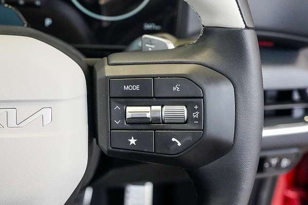 2025 Kia K4 GT-Line CL4m