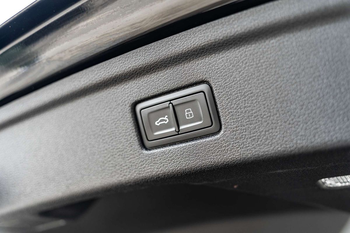 2021 Audi A5 45 TFSI S line F5