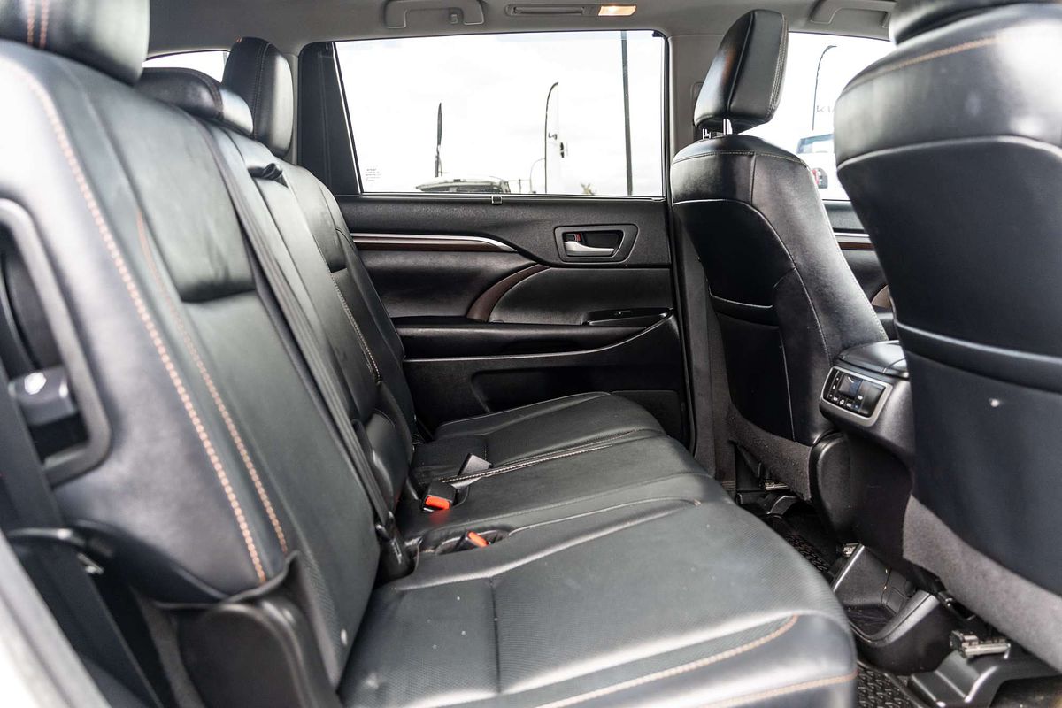 2016 Toyota Kluger Grande GSU55R