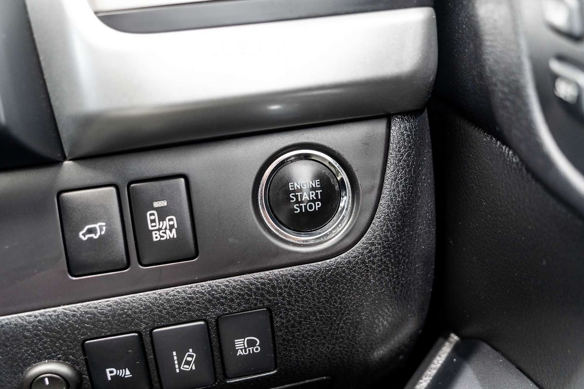 2016 Toyota Kluger Grande GSU55R