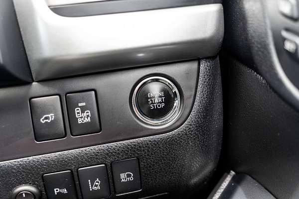 2016 Toyota Kluger Grande GSU55R