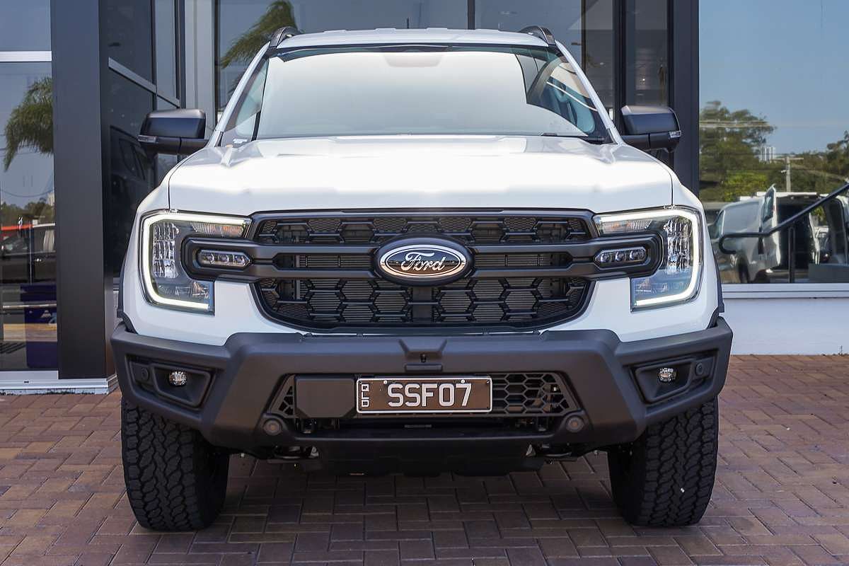 2025 Ford Everest Tremor  3.0L