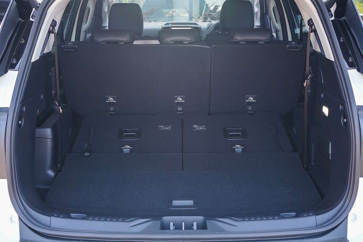 2025 Ford Everest Tremor  3.0L