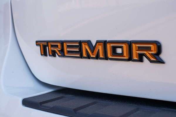 2025 Ford Everest Tremor  3.0L