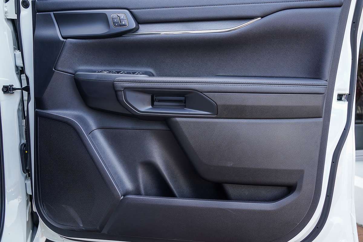 2025 Ford Everest Tremor  3.0L