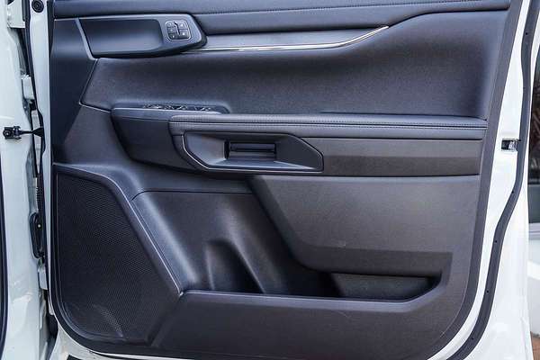 2025 Ford Everest Tremor  3.0L