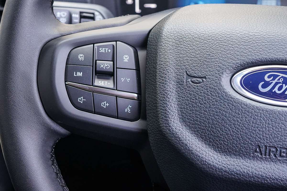 2025 Ford Everest Tremor  3.0L