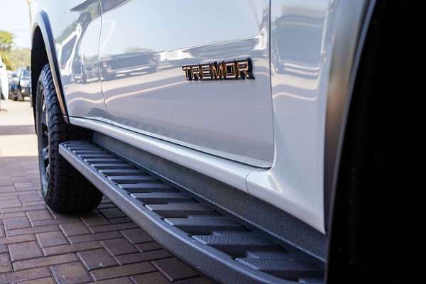 2025 Ford Everest Tremor  3.0L