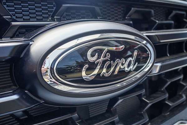 2025 Ford Everest Tremor  3.0L