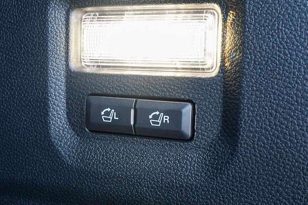 2025 Ford Everest Platinum 3.0L