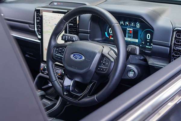 2025 Ford Everest Platinum 3.0L