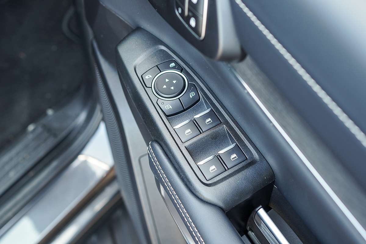 2025 Ford Everest Platinum 3.0L