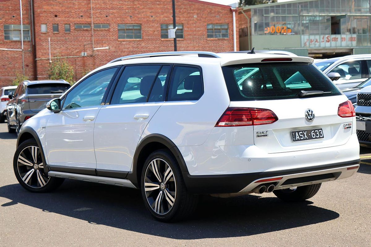 2017 Volkswagen Golf Alltrack 135TDI Premium 7.5