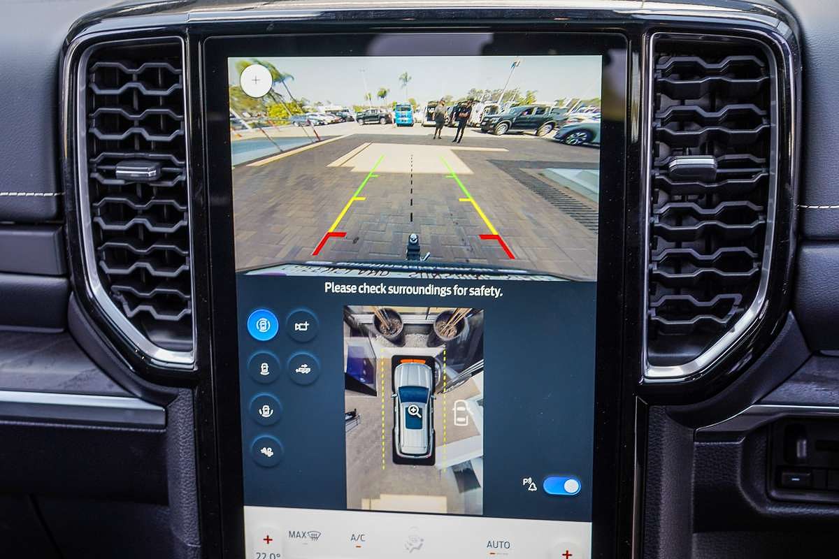 2025 Ford Everest Platinum 3.0L