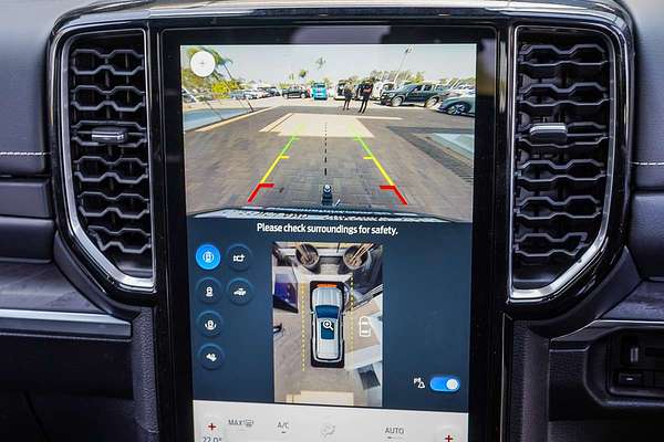 2025 Ford Everest Platinum 3.0L