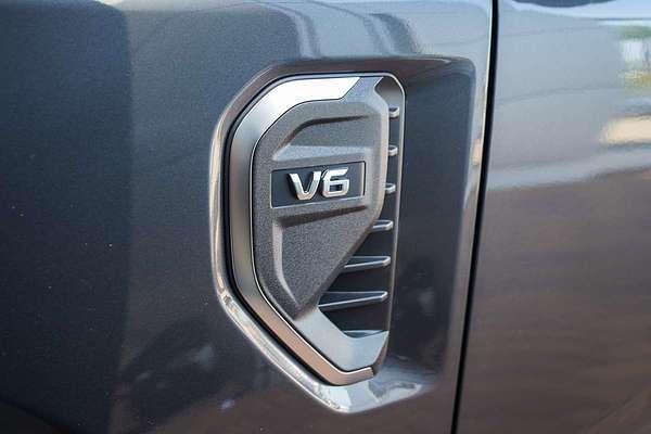 2025 Ford Everest Platinum 3.0L