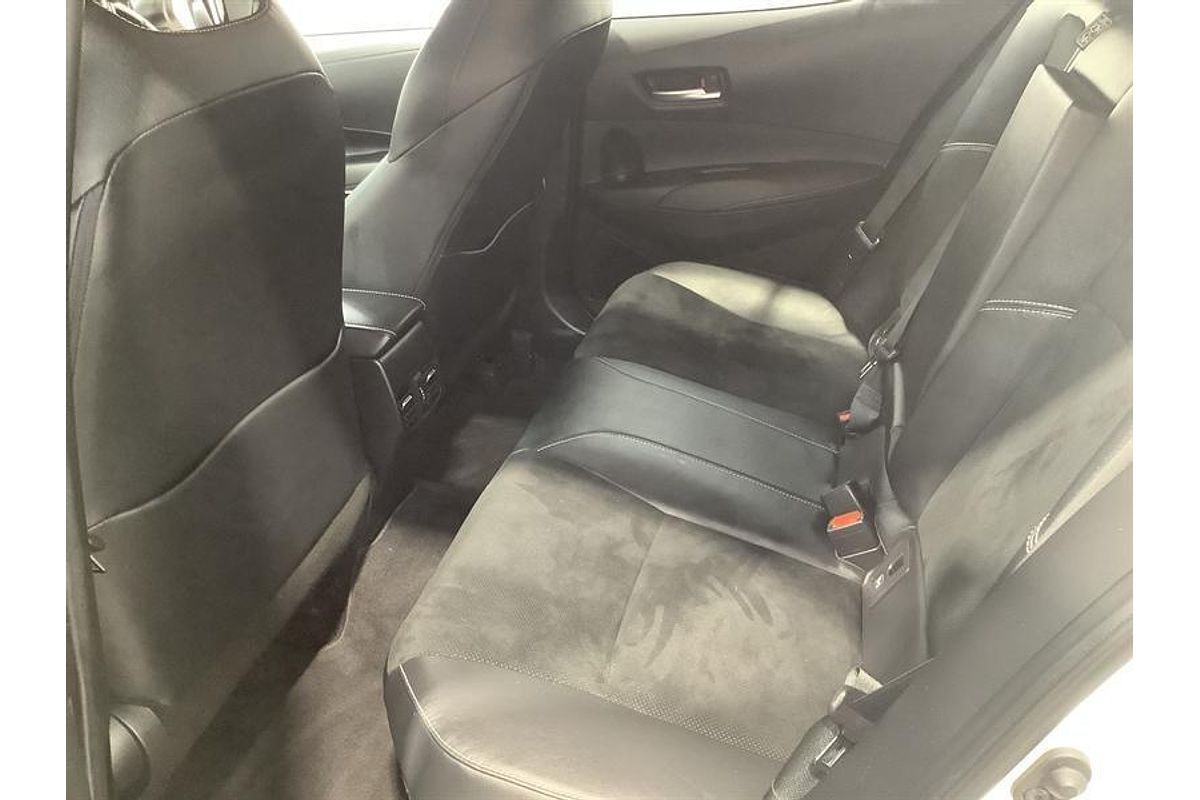 2020 Toyota Corolla ZR Hybrid ZWE211R