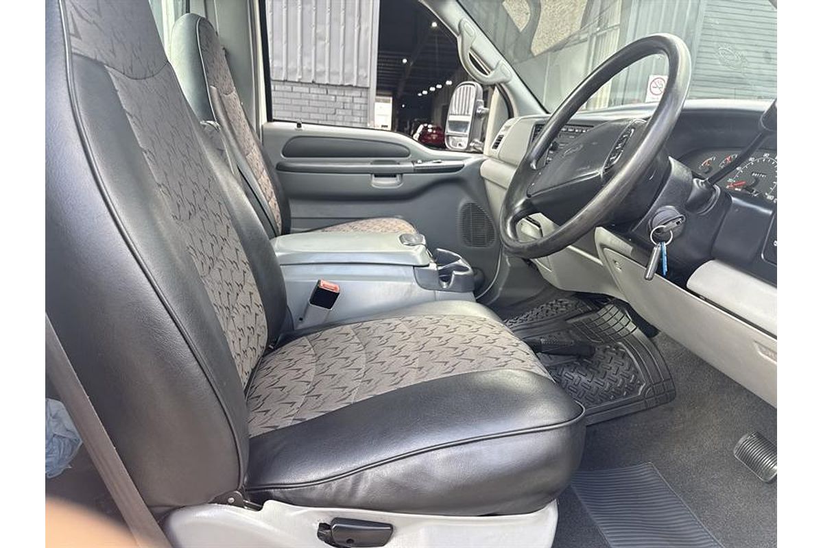 2006 Ford F350 XLT RN Rear Wheel Drive