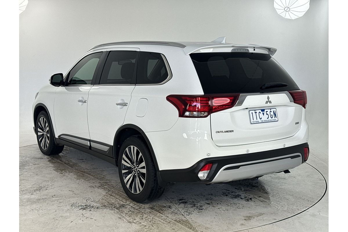 2021 Mitsubishi Outlander Exceed ZL