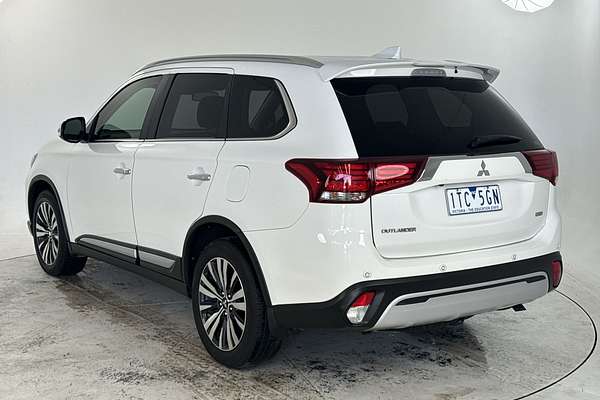2021 Mitsubishi Outlander Exceed ZL