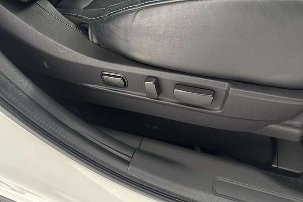 2021 Mitsubishi Outlander Exceed ZL