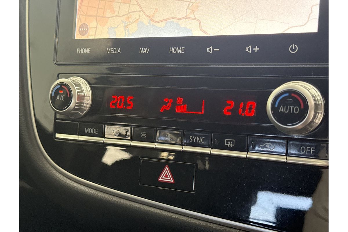 2021 Mitsubishi Outlander Exceed ZL