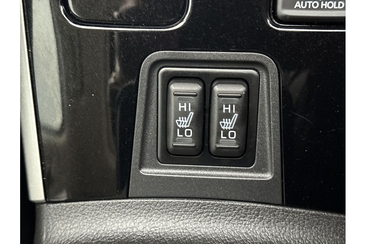 2021 Mitsubishi Outlander Exceed ZL